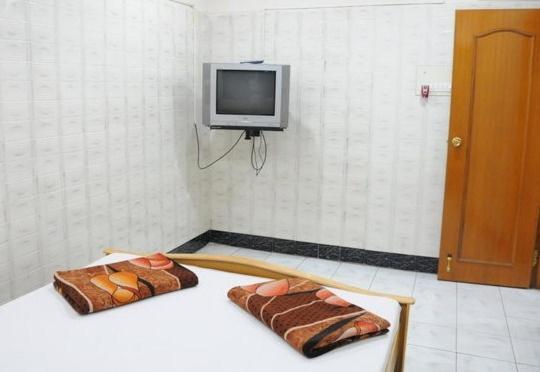 Lloyds Guest House, North Boag Road, T. Nagar Chennai Eksteriør bilde