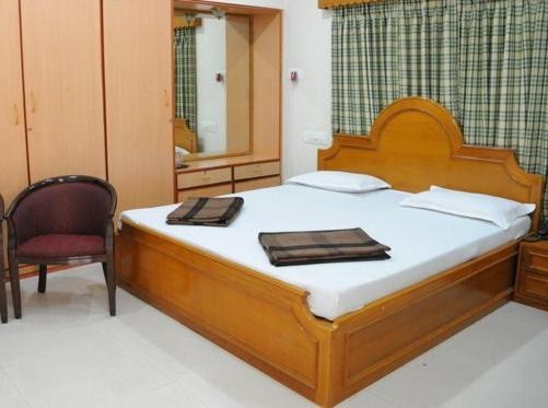 Lloyds Guest House, North Boag Road, T. Nagar Chennai Eksteriør bilde